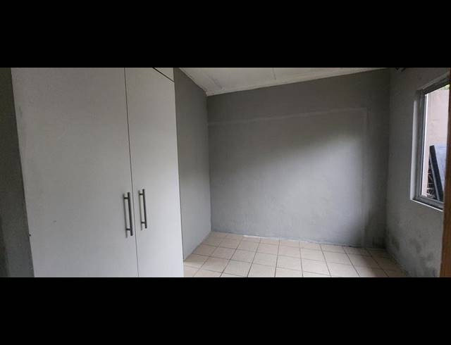 2 BEDROOM PROPERTY TO RENT IN CRAIGIEBURN